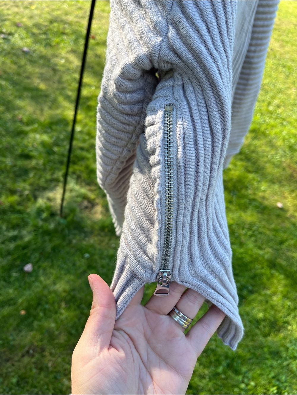 Varley Cream Ribbed Crew Sweater - Picture 5 of 5